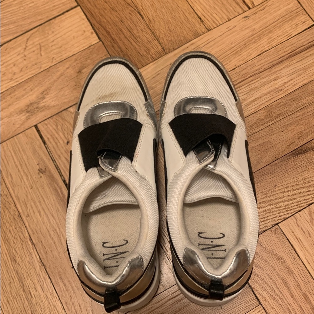 PRELOVED INC FASHION SNEAKERS